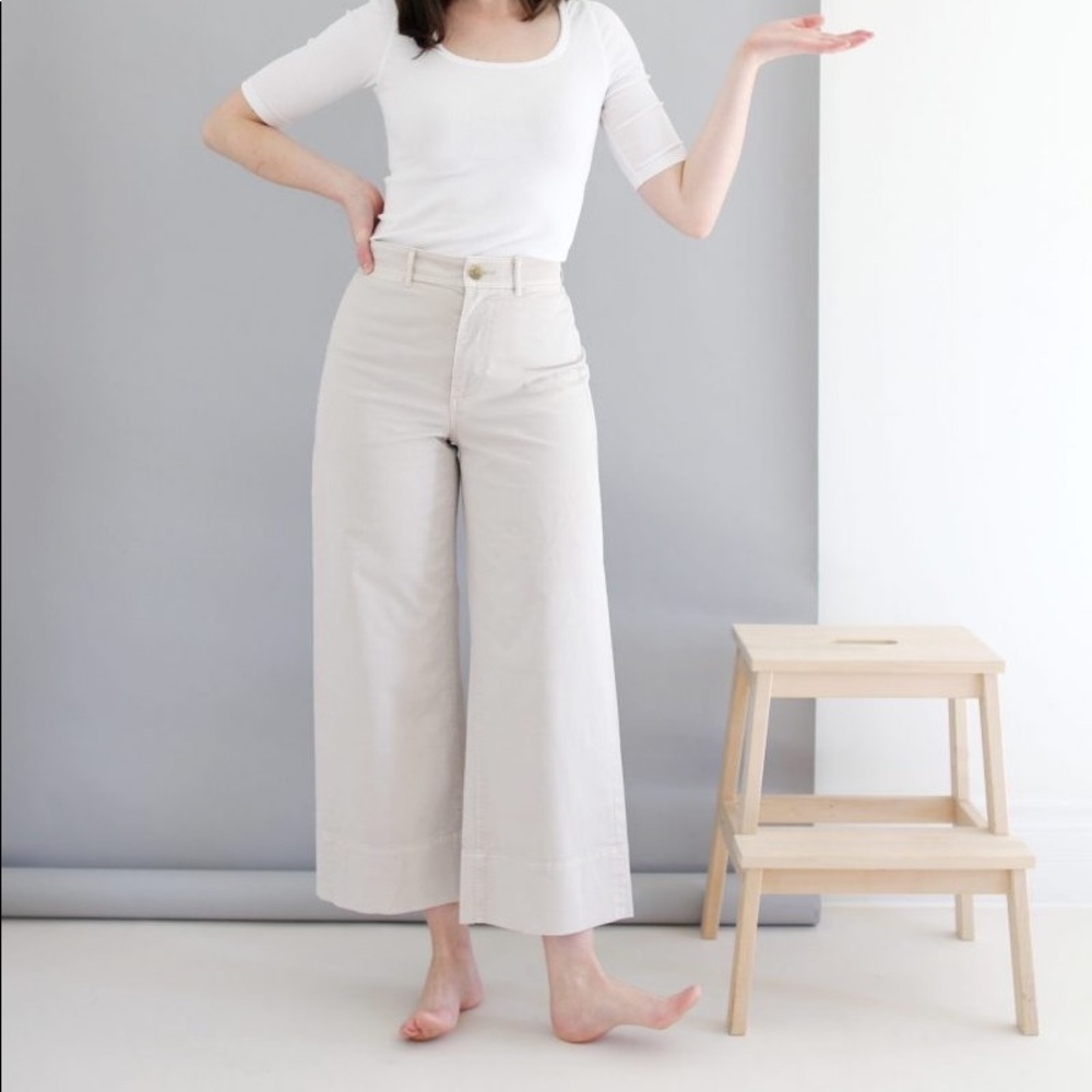 Everlane Wide-Leg Crop Chino - Picture 5 of 11